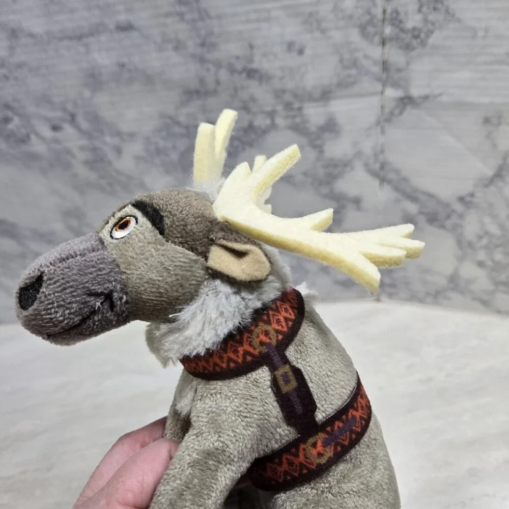 Disney's Frozen 2 Plush 8